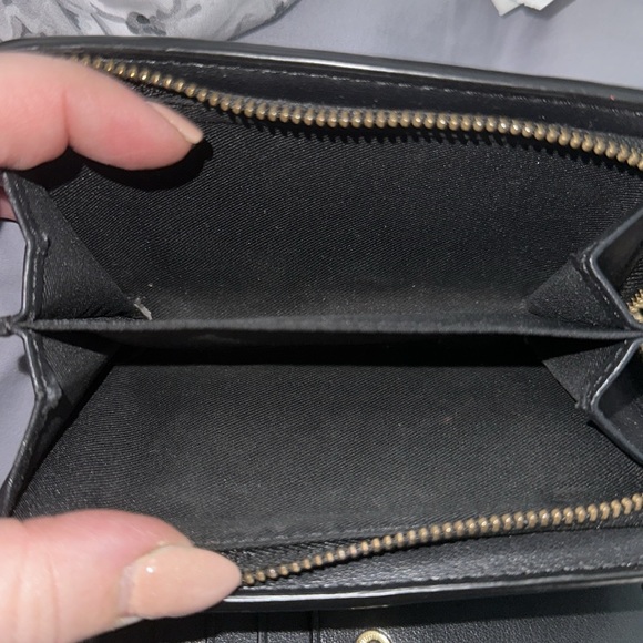 Marc Jacob’s leather wallet Euc - Picture 5 of 9